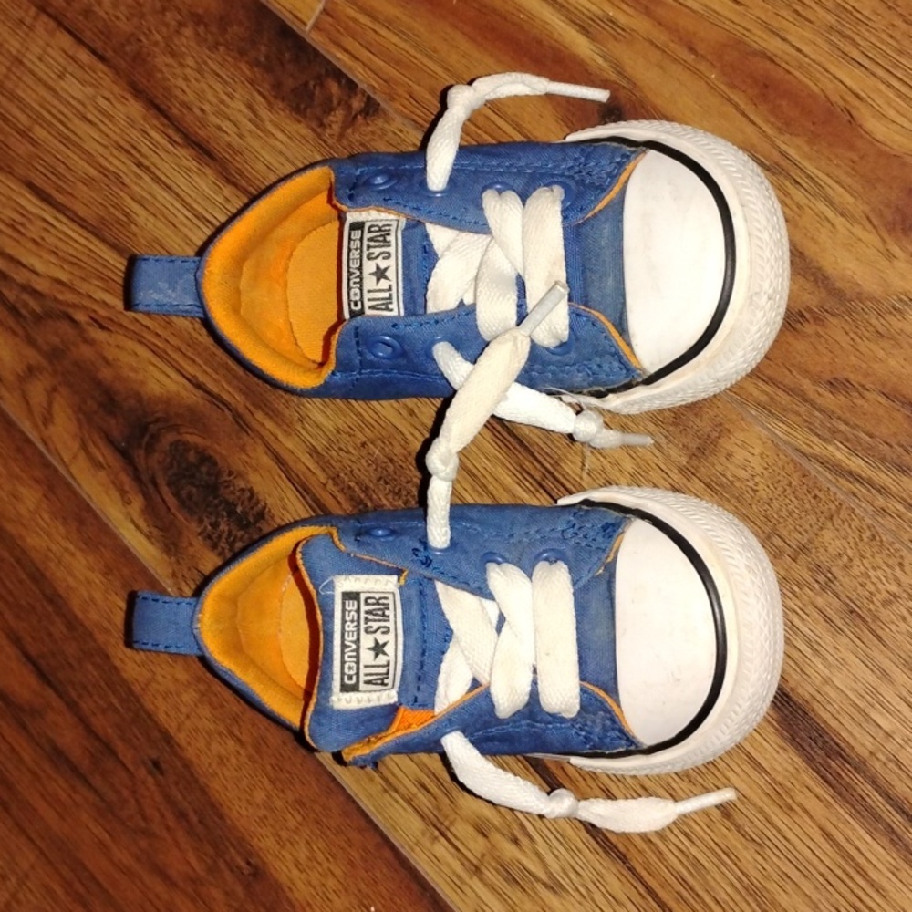 Blue infant converse